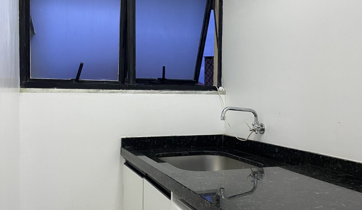 CC80F349-D645-4EF9-8B8C-C0281FFC77A5