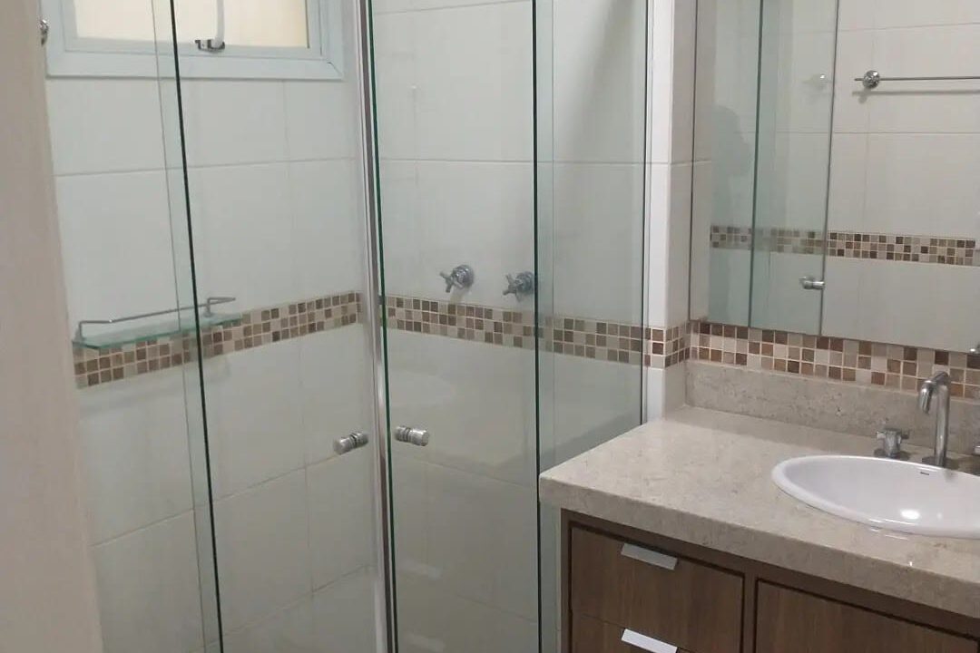 EF679096-1DE0-4EBE-8A58-73143E3AACFC