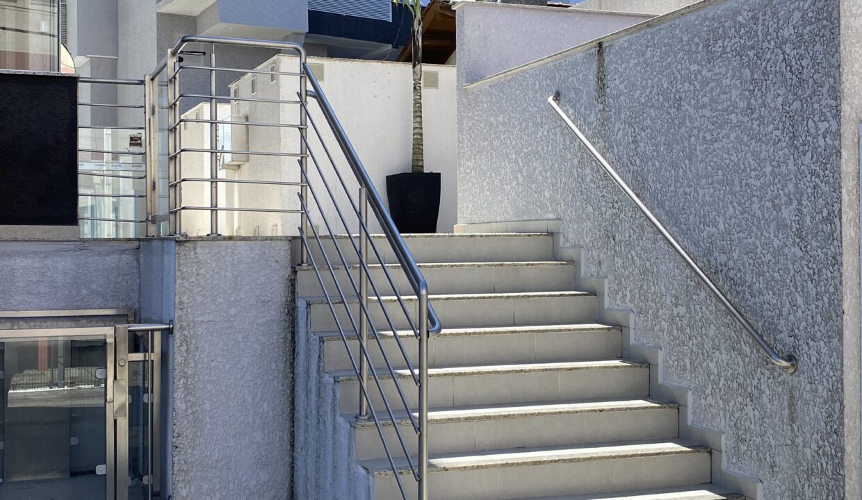 6AE41243-A09B-4E6A-A62A-6E0179F91426