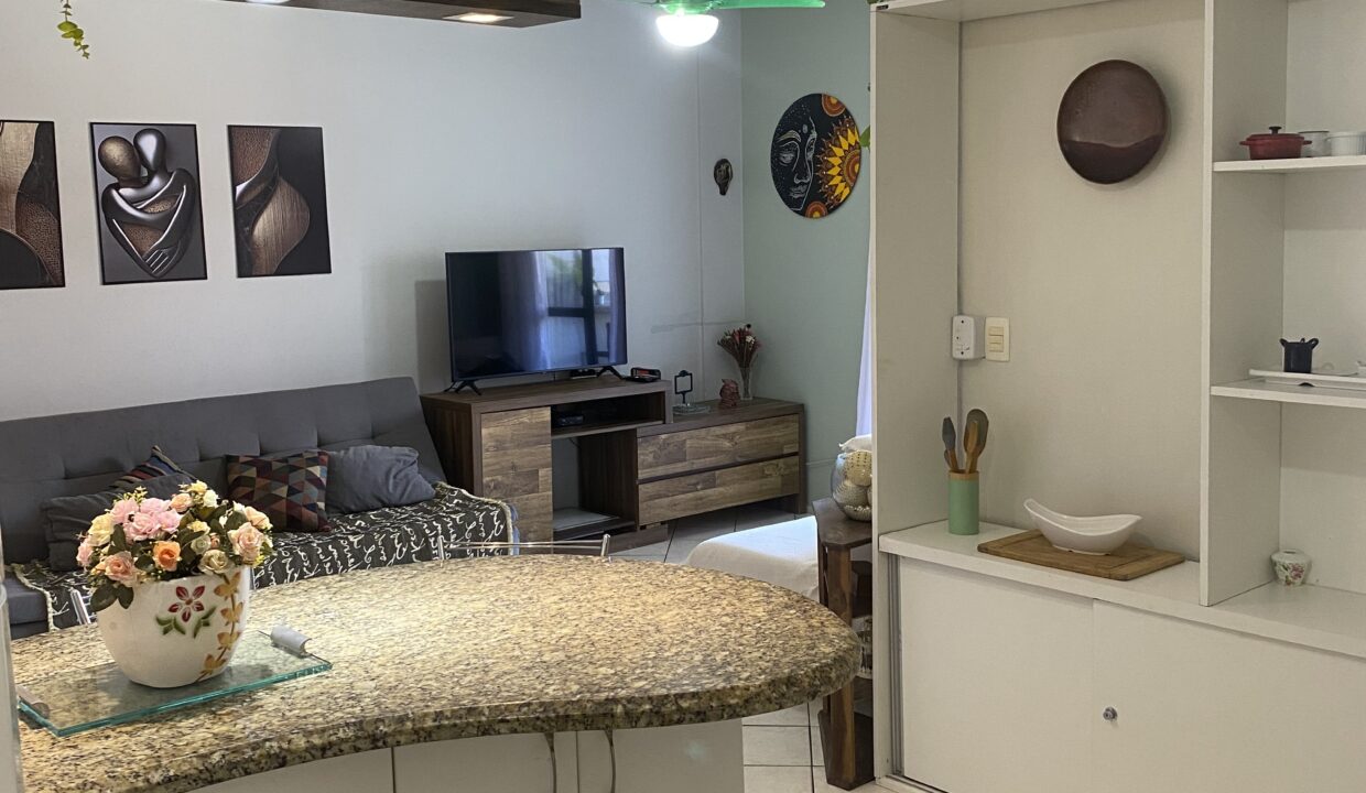 FB9DC05D-0187-4BC7-BB14-4F61C60E5ACE