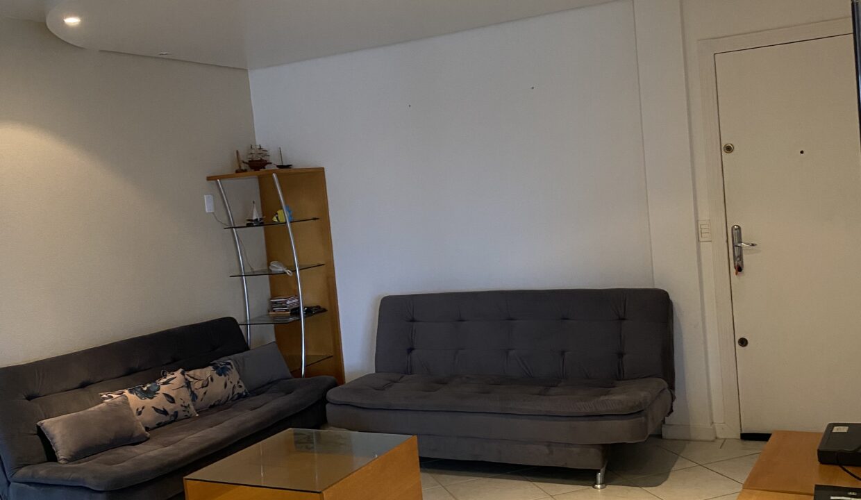 0A629BC0-BCF1-4A56-8838-6EB6CA807742