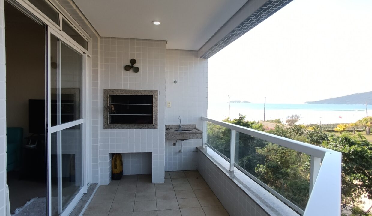 3A590FBE-A737-41E8-89B3-077A423C1DEC