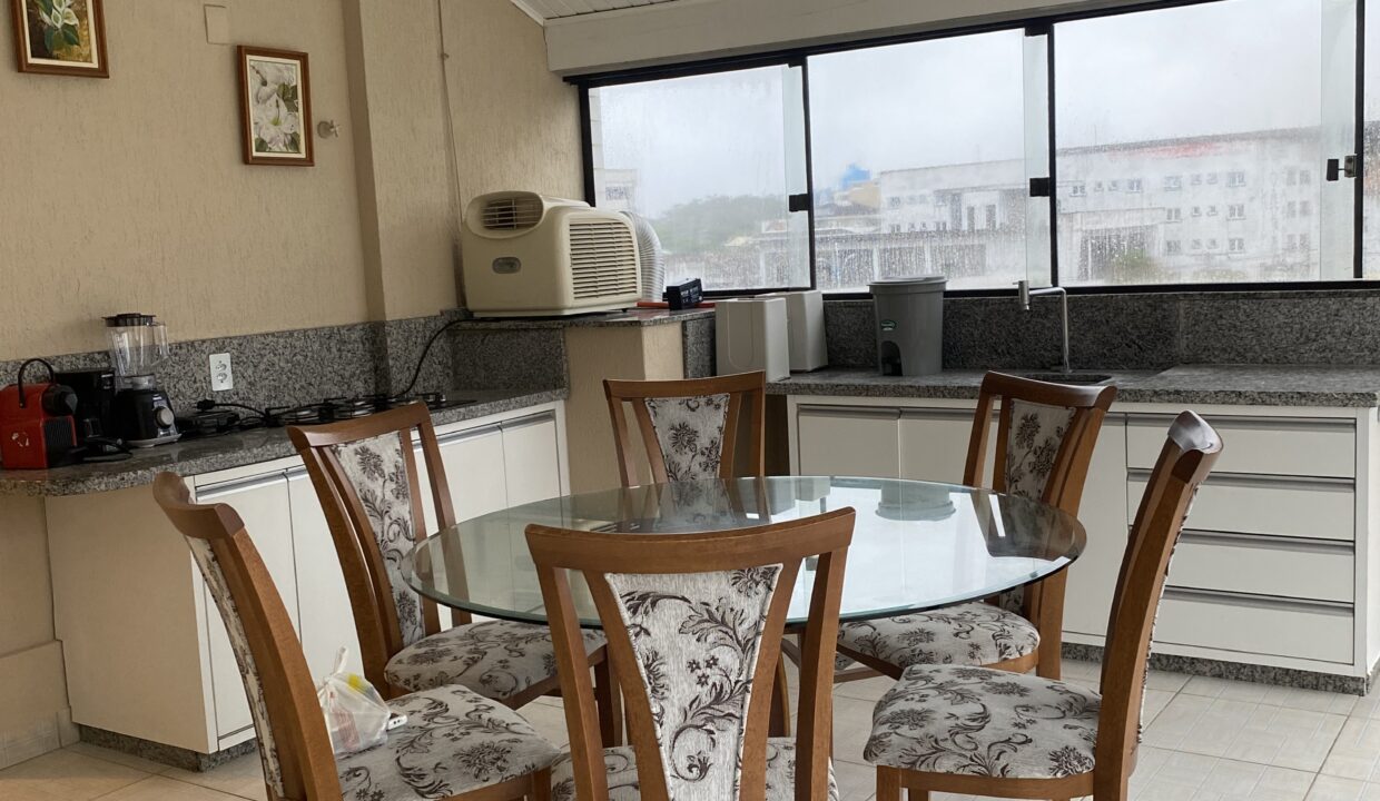 7E65FA2B-ED67-4FFB-834B-B43C674D65C0