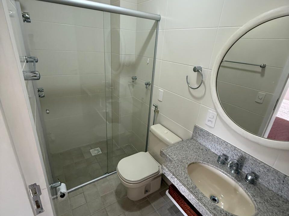 47901BBA-AB1C-477E-827E-E32E10F3ACE4