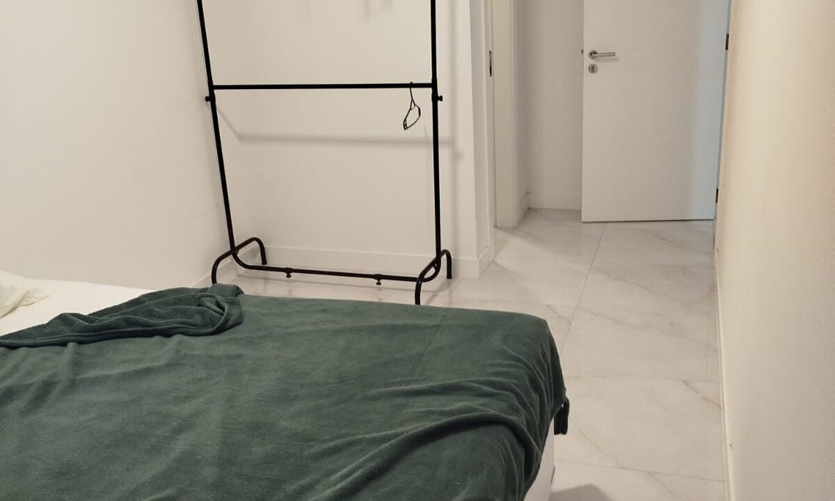 49898D69-B417-4449-9011-E19E70F107A4