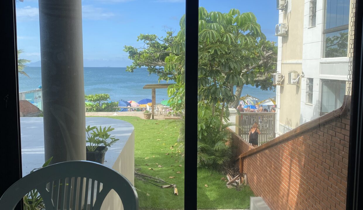 5C2BB186-5963-49F1-BE91-E1645E695C8A