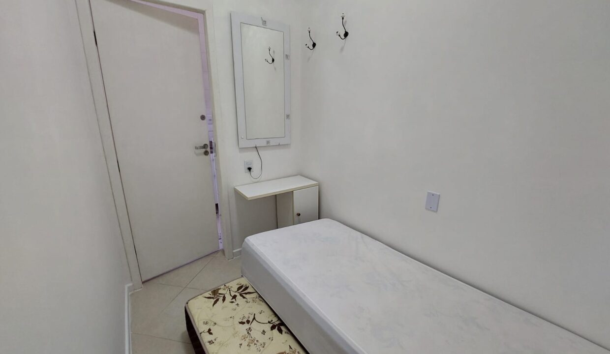 6A075CB5-B54D-4A1C-87D8-8BB6DE768594