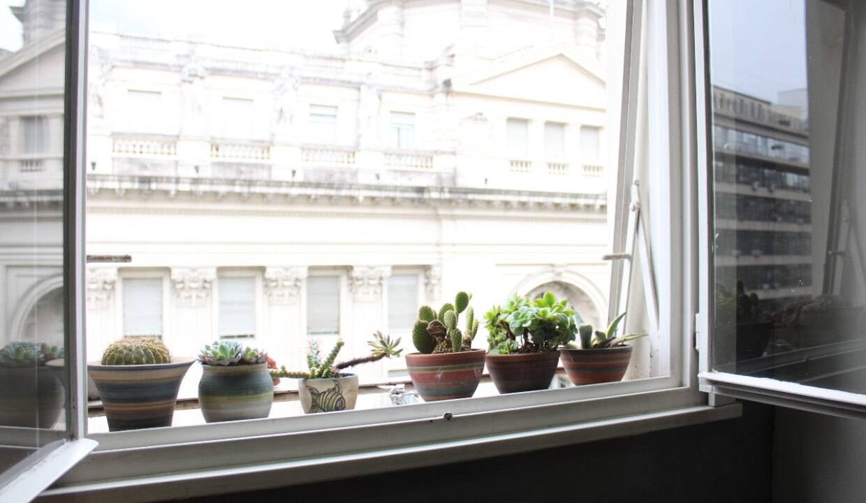 55F099E1-86BF-452B-8787-9B0F7B71BB04