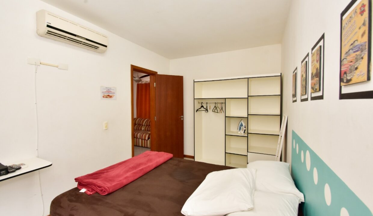 0226099A-1900-4274-BB85-0022A5897573