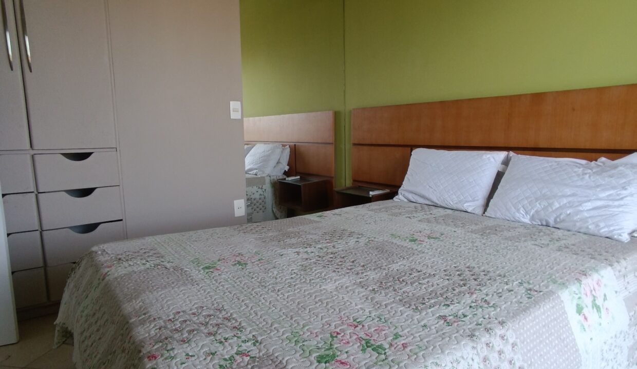 8BF138D5-BCD7-48E8-9481-0C293F55C235