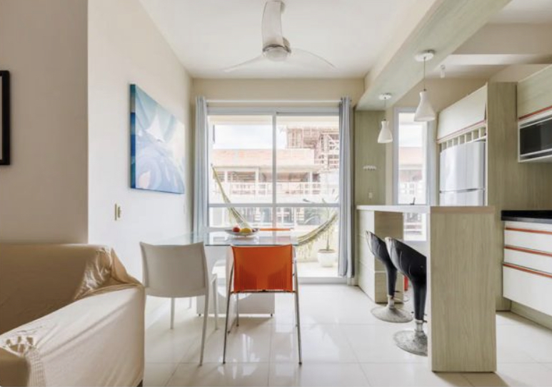 B4E860D2-5040-4B8E-AE43-31727A198EBD