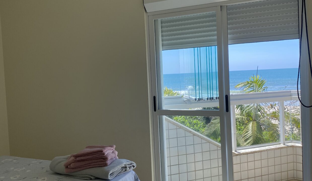 F87CF9EF-BBC7-4555-B5B9-A7F08C874E39