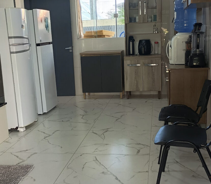 9B44C6C4-5187-45C0-825A-69E31E861E73