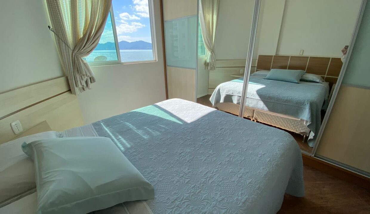 CBCB4F8F-B48F-4775-85F8-77A396DBB8D4