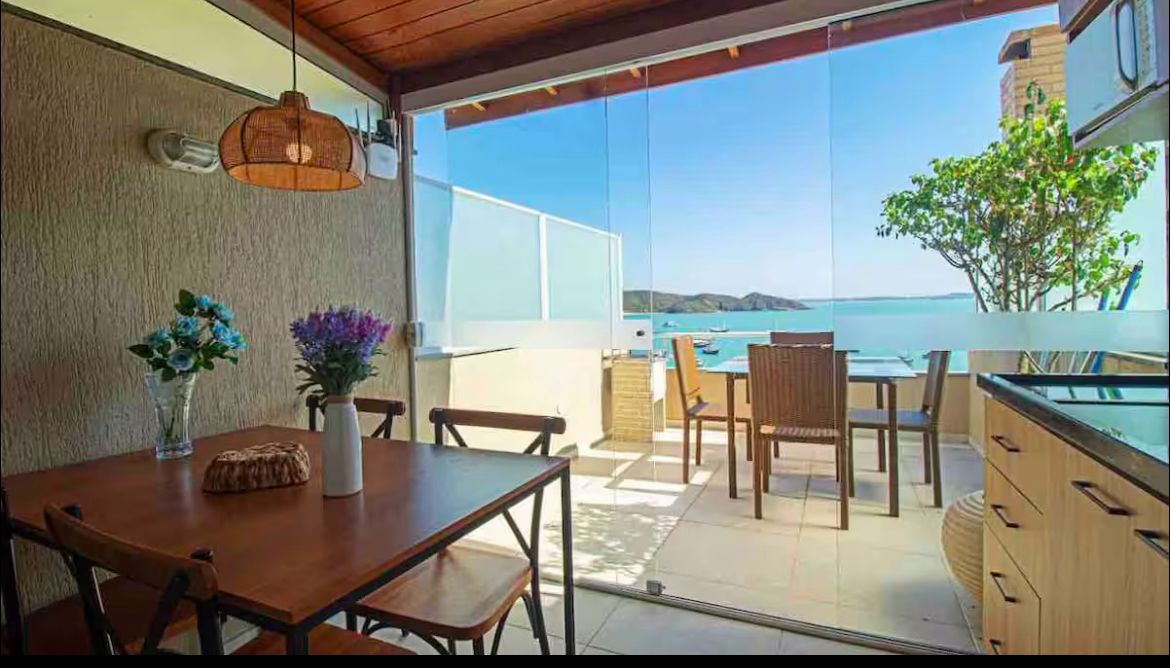 CD2D823C-20C6-4F3A-B98F-DDE10667A532