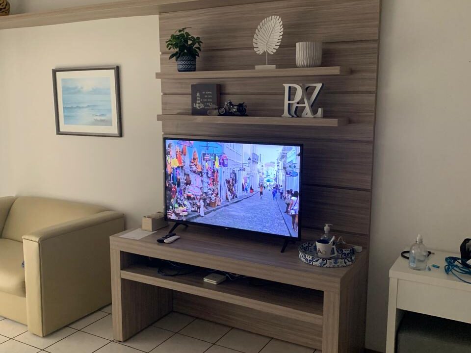 F8ADB41A-0806-4EBD-9754-D361B6B943DE