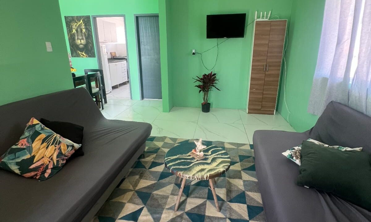 02354EB5-E6B3-488E-9084-F3D874A63406