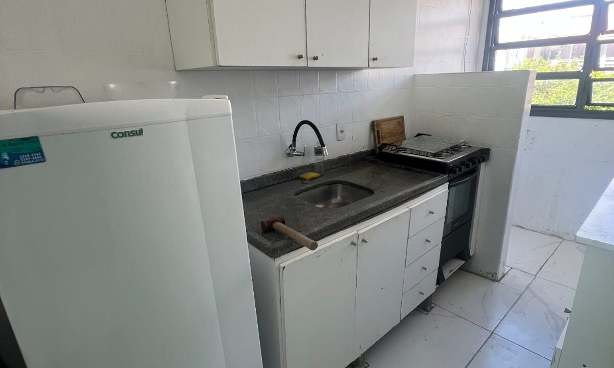 0C664697-FCF2-49C0-AFD1-2D0EEE9D15BA