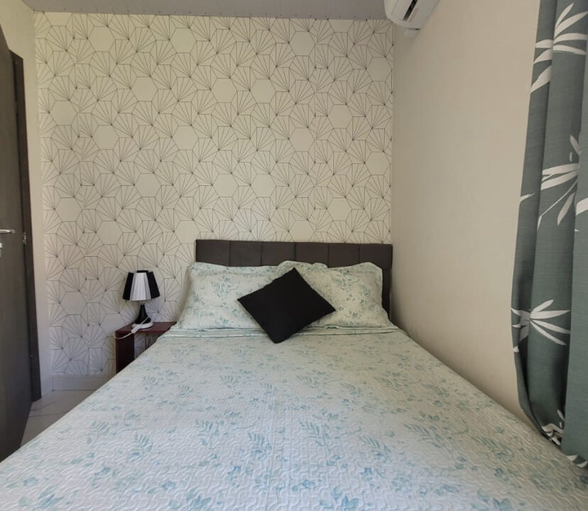 195EE6E6-05DE-4AC4-8F21-52AAD45D6738