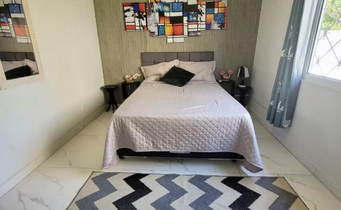 7FA4A683-AC18-41B7-9FDE-E9D26D0A0914