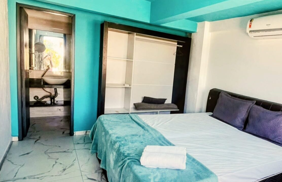 D2A50A6C-7E35-4D36-96CB-E8EA9F101E87