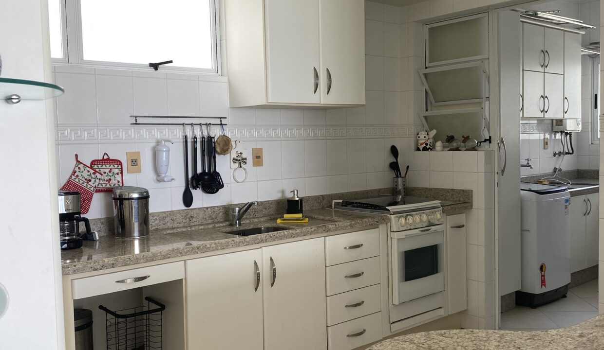 22E9023B-EA24-4113-A7FE-2B7B4666DC01