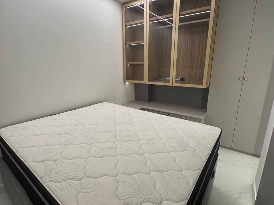 3CC2C5A2-6204-49DC-AEC7-3AF9497FEC60