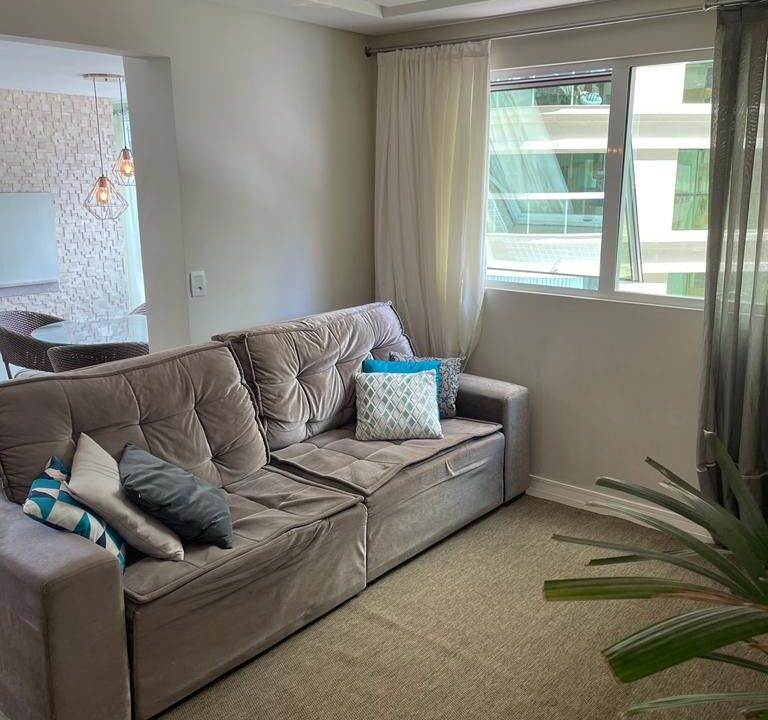 7C02567A-524D-464F-871E-DE84FB06AAAA