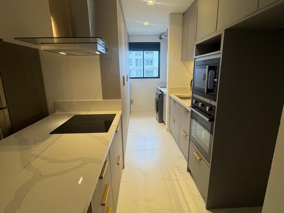 9FB948A5-0687-44E8-B3F6-79095FAEFA89